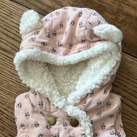 Baby Girls Aspen Kids Warm Vest - Picture 3 of 13